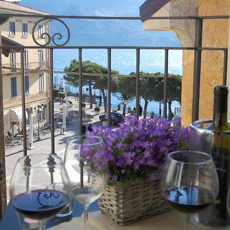 Casa Del Lago Menaggio Bagian luar foto
