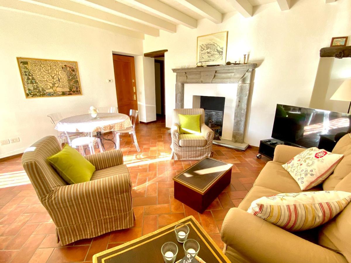 Casa Del Lago Menaggio Bagian luar foto
