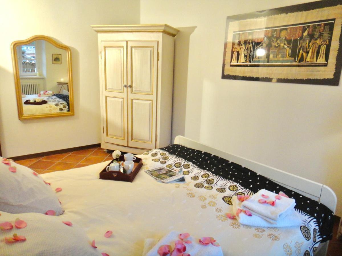 Casa Del Lago Menaggio Bagian luar foto